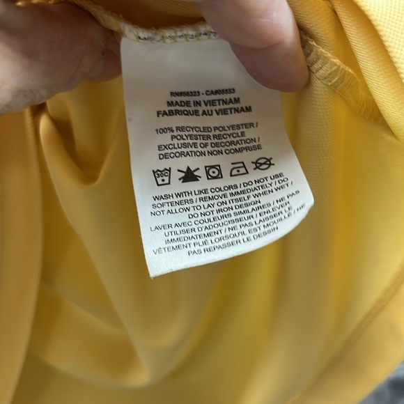 Nike‎ - Picture 5 of 7